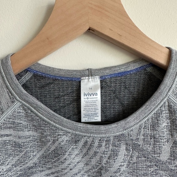 Lululemon Kids Ivivva Shirt 14 - Picture 3 of 4